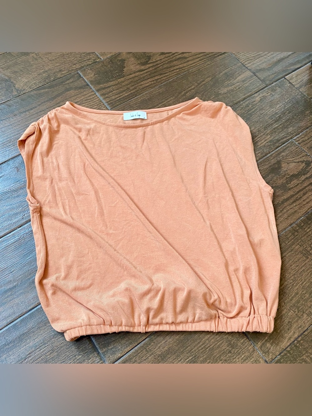 Sadie and Sage Ribbed Knit Top Size Med